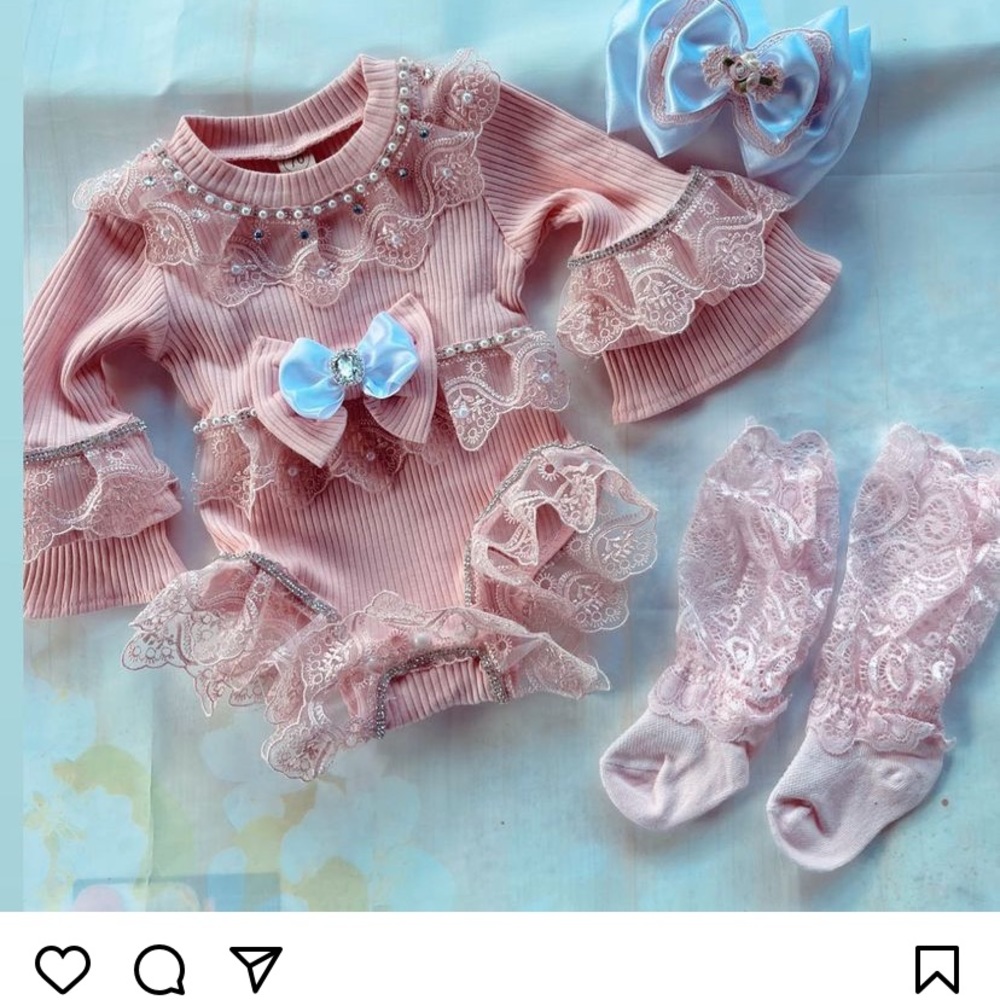 NWOT Baby girl outfit!
